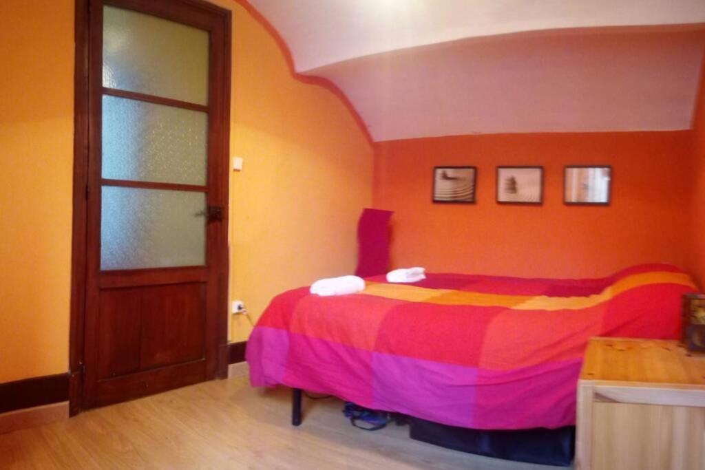 202A Atico Con Encanto - Centro De Villaviciosa บีญาวิซิโอซา ภายนอก รูปภาพ